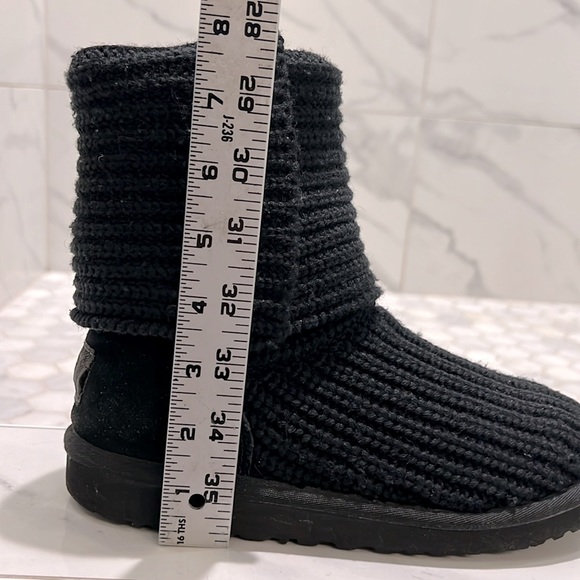 UGG Classic Cardy Wool Knit Black Fold Over Slouchy Boots Shoe Kids Size Y4 - Picture 12 of 17